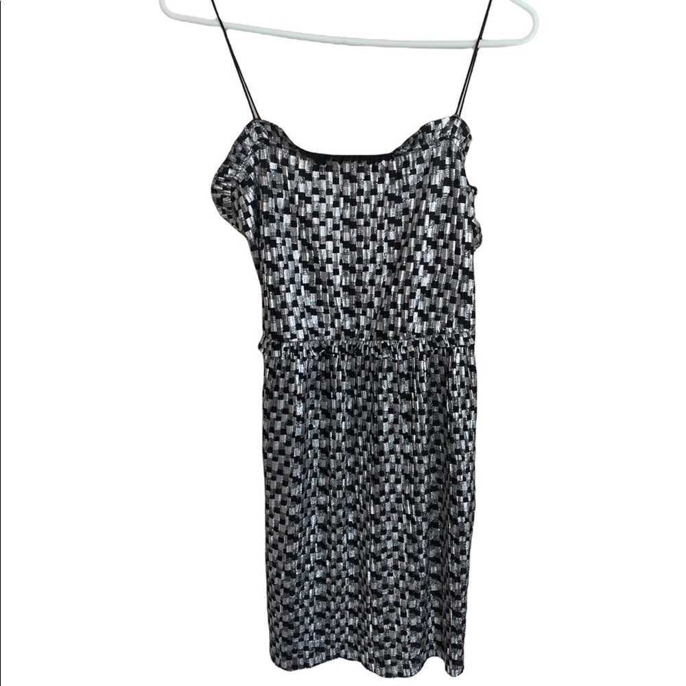 Zara W/B Mini Dress. Size M.